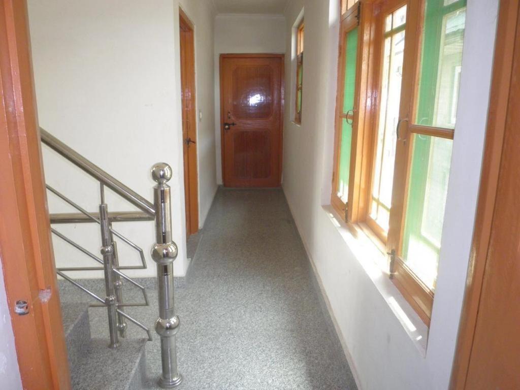My Guest House Srīnagar Exterior foto
